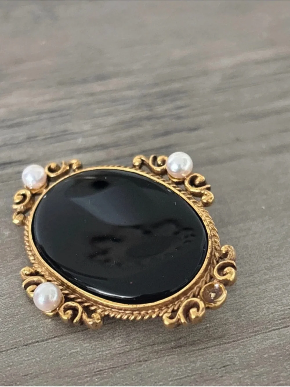 Museum of Fine Arts Black Onyx & Pearl Ornate Brooch - Women Jewelry